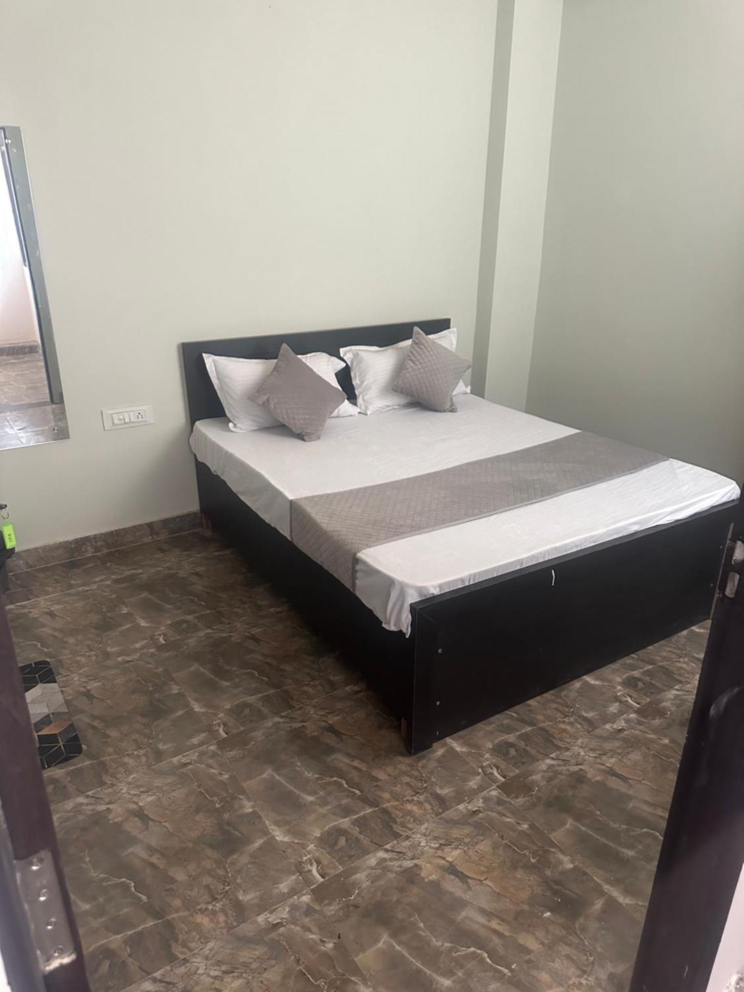 Hotel Sunrise Palace Dźajpur Zewnętrze zdjęcie